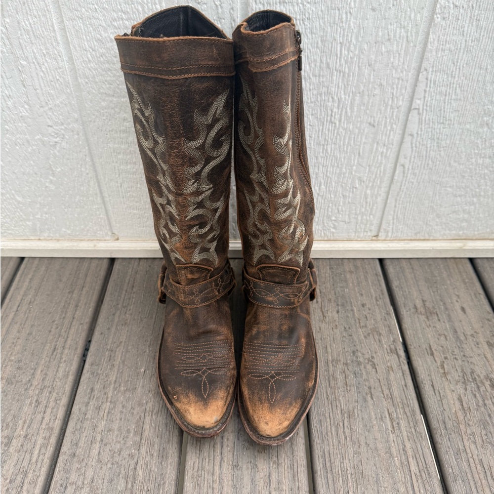 LIBERTY Black Brown Western Boots